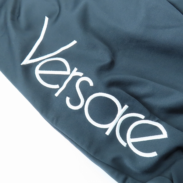 実際に弊社で買取させて頂いたGIANNI VERSACE/ジャンニヴェルサーチ ロゴ刺繍 トラック パンツ A81011/XSの画像 7枚目