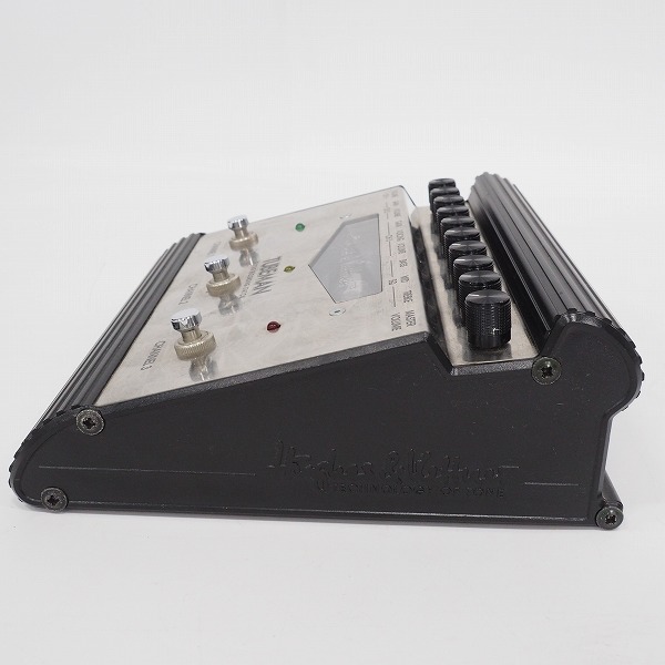 実際に弊社で買取させて頂いた【ジャンク】Hughes＆Kettner/ヒュース＆ケトナー TUBEMAN チューブプリアンプ エフェクターの画像 3枚目