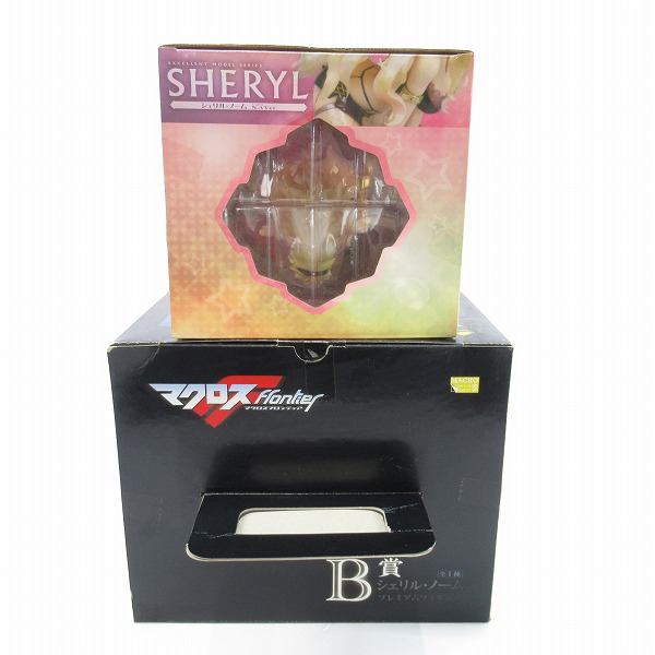 実際に弊社で買取させて頂いたメガハウス エクセレントモデルCORE マクロスＦ シェリル・ノーム N.A Ver./一番くじ B賞 シェリル フィギュア 2点セットの画像 6枚目