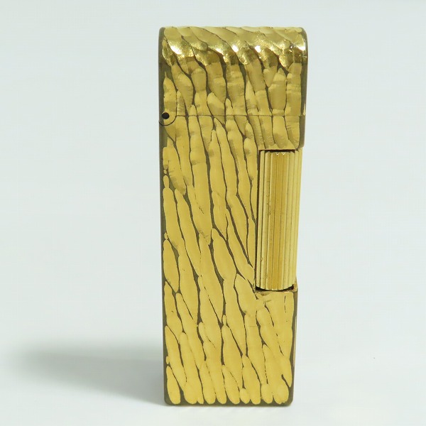 実際に弊社で買取させて頂いたdunhill/ダンヒル 槌目/2面加工 サイドローラー ドーム型 ガスライター ゴールド