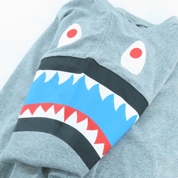 実際に弊社で買取させて頂いたA BATHING APE/アベイシングエイプ 袖シャーク 長袖 Tシャツ  001LTC801006X/Lの画像 5枚目