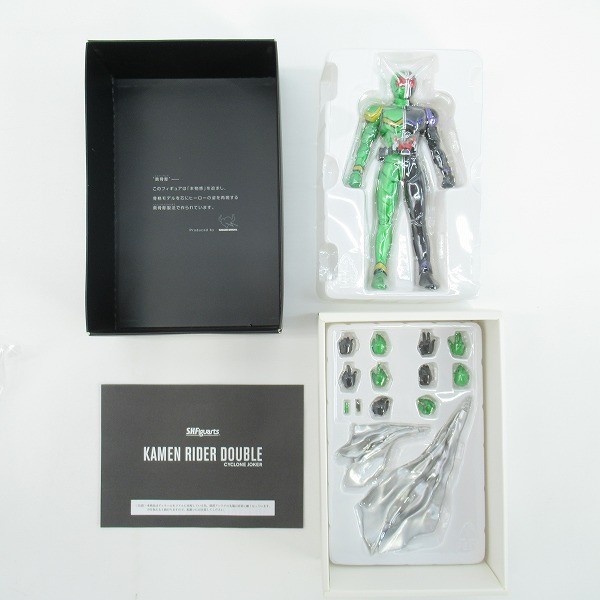 実際に弊社で買取させて頂いたBANDAI/バンダイスピリッツ S.H.Figuarts 真骨彫製法 仮面ライダーW サイクロンジョーカー フィギュアの画像 1枚目