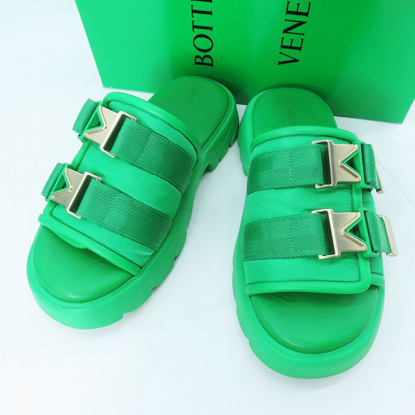 実際に弊社で買取させて頂いたBOTTEGA VENETA/ボッテガヴェネタ ダブルバックル フラッシュ サンダル/43