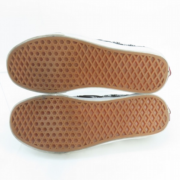 実際に弊社で買取させて頂いたVANS/バンズ スカル柄 CLASSIC SLIP-ON Forgotten Bones クラシック スリッポン ブラック VN0A4BV3V8V/27.5の画像 2枚目