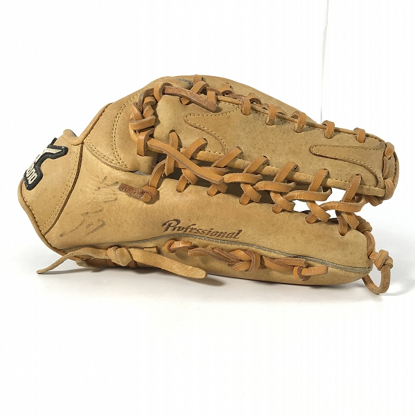 実際に弊社で買取させて頂いたMIZUNO/ミズノ Professional/プロフェッショナル 軟式 外野手用 野球グローブの画像 1枚目