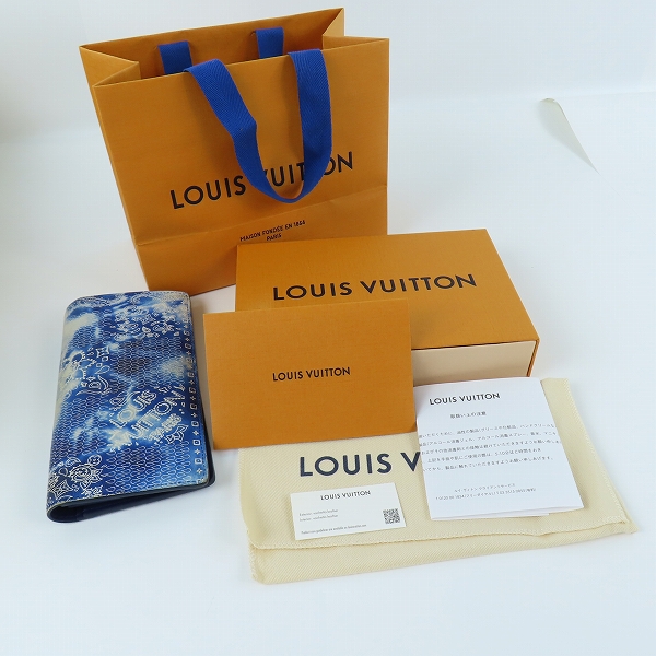 実際に弊社で買取させて頂いたLOUIS VUITTON/ルイヴィトン ポルトフォイユ・ブラザ モノグラム バンダナ 2つ折り長財布 ウォレット M81405の画像 8枚目