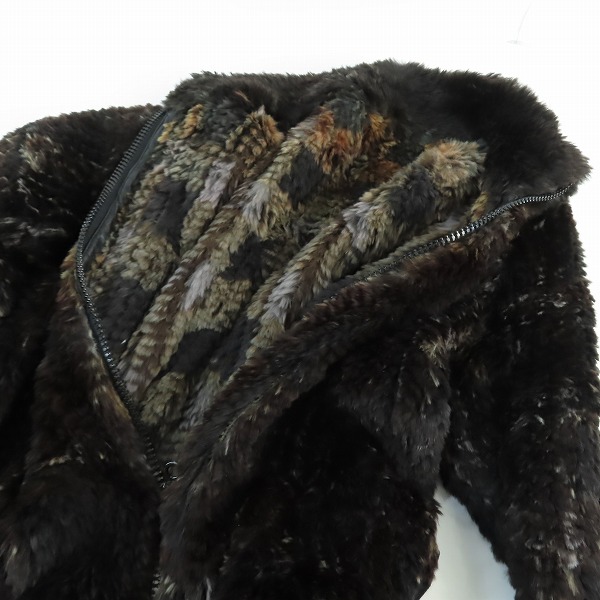 実際に弊社で買取させて頂いたISAMUKATAYAMA BACKLASH/バックラッシュ ラビットファー ジップ ブルゾン 945-01/1の画像 2枚目