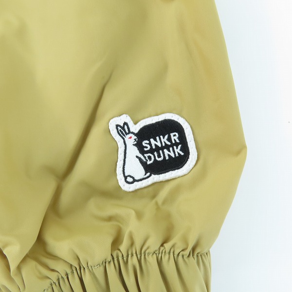 実際に弊社で買取させて頂いた(2)【未使用】FR2 × SNKRDUNK/エフアールツー × スニーカーダンク Angel Coach Jacket Belge FRC2905/XLの画像 5枚目