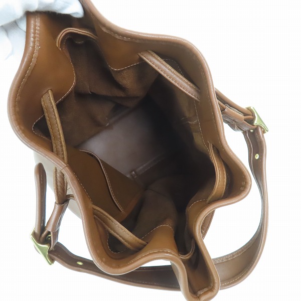 実際に弊社で買取させて頂いたOLD COACH/オールド コーチ オールレザー 巾着ハンドバッグ 9166の画像 4枚目