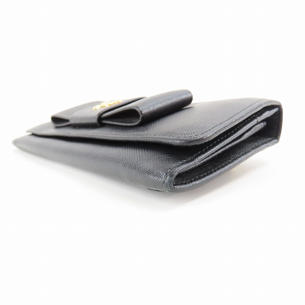 実際に弊社で買取させて頂いたPRADA/プラダ サフィアーノレザー リボン 二つ折り長財布 の画像 2枚目