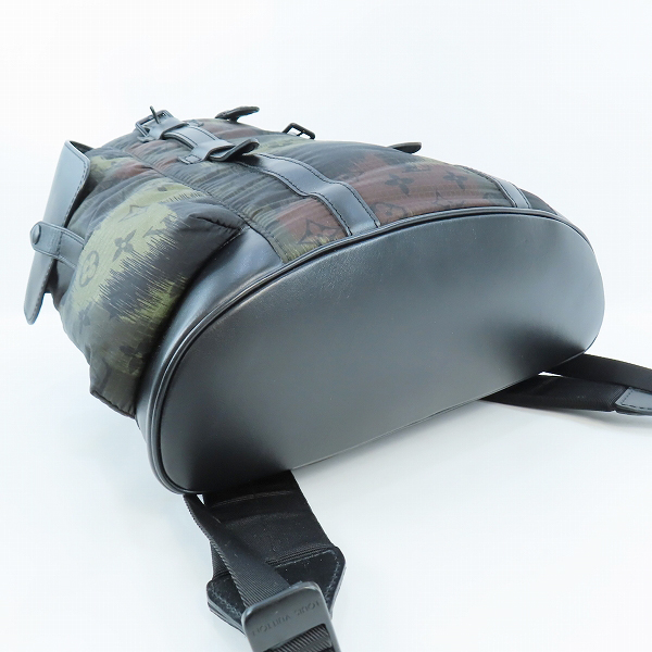 実際に弊社で買取させて頂いたLOUIS VUITTON/ルイヴィトン モノグラム カモフラージュ クリストファーPM/バックパック/M56411の画像 2枚目