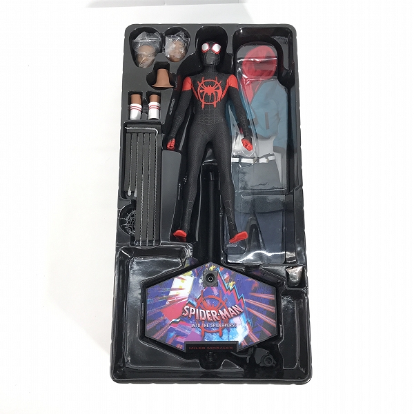 実際に弊社で買取させて頂いたHOTTOYS/ホットトイズ ムービー スパイダーマン：スパイダーバース 1/6 マイルス・モラレス MMS567の画像 1枚目
