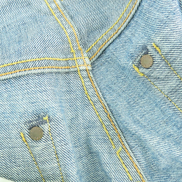 実際に弊社で買取させて頂いた【難有り】EVISU/エヴィス 隠しリベット デニムパンツの画像 8枚目