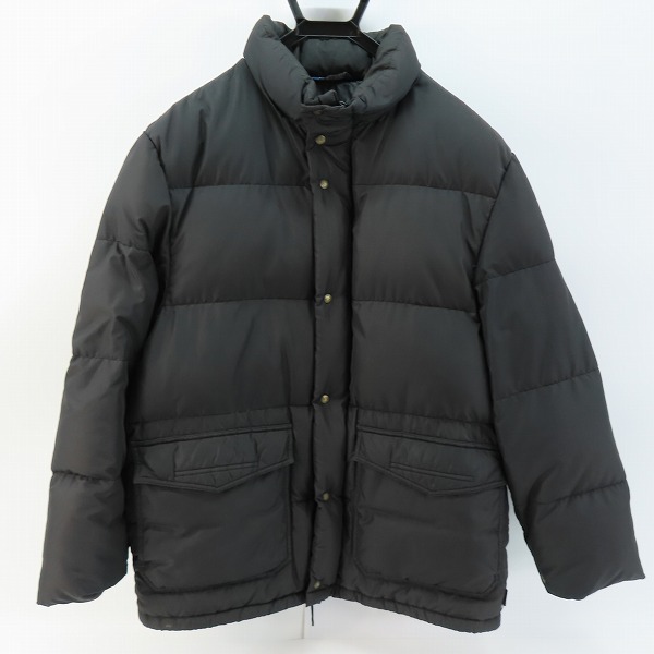 実際に弊社で買取させて頂いたMONCLER/モンクレール ダウンジャケット ブラック G32-003 D90-201/3