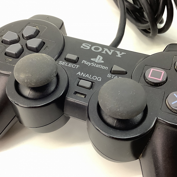 実際に弊社で買取させて頂いたSONY/ソニー PlayStation2/PS2/プレイステーション2 用 アナログコントローラー SCPH-100103点セット【動作未確認】の画像 6枚目