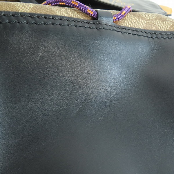 実際に弊社で買取させて頂いたCOACH/コーチ シグネチャー バックパック F72932の画像 6枚目