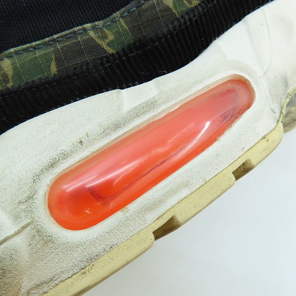 実際に弊社で買取させて頂いたNIKE/ナイキ エアマックス 95 WIP "カーハート" ブラック/トータルオレンジ セイル AV3866-001/26.5の画像 8枚目