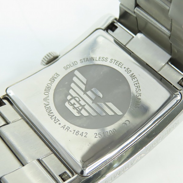 実際に弊社で買取させて頂いたEMPORIO ARMANI/エンポリオアルマーニ クォーツ スクエア 腕時計 AR-1642の画像 4枚目