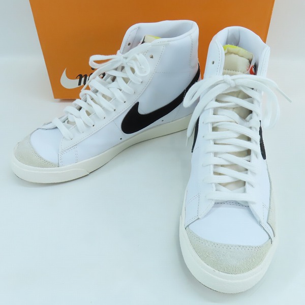 実際に弊社で買取させて頂いたNIKE/ナイキ BLAZER MID 77 VINTAGE/ブレーザー ミッド ヴィンテージ ホワイト/ブラック BQ6806-100/26.5