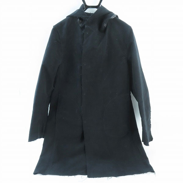 実際に弊社で買取させて頂いたISAMU KATAYAMA BACKLASH/バックラッシュ ラムレザー 切替 フーデッドコート 1471-03/ブラック/M