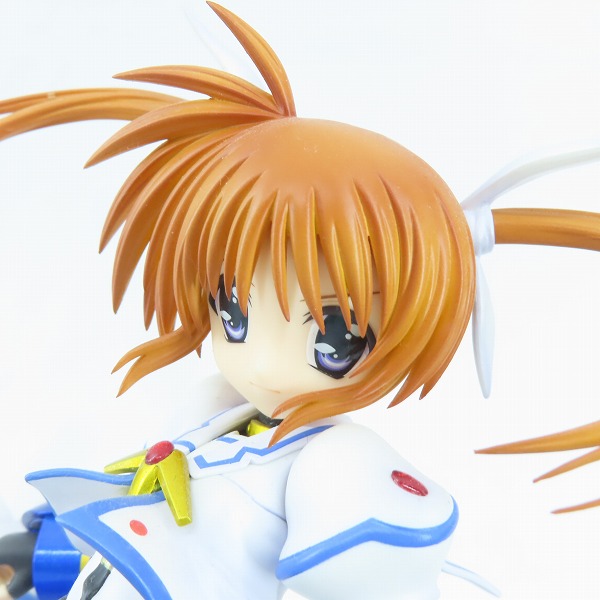 実際に弊社で買取させて頂いたALTER/アルター 高町なのは エクシードモード 魔法少女リリカルなのは StrikerS フィギュア 1/7の画像 4枚目