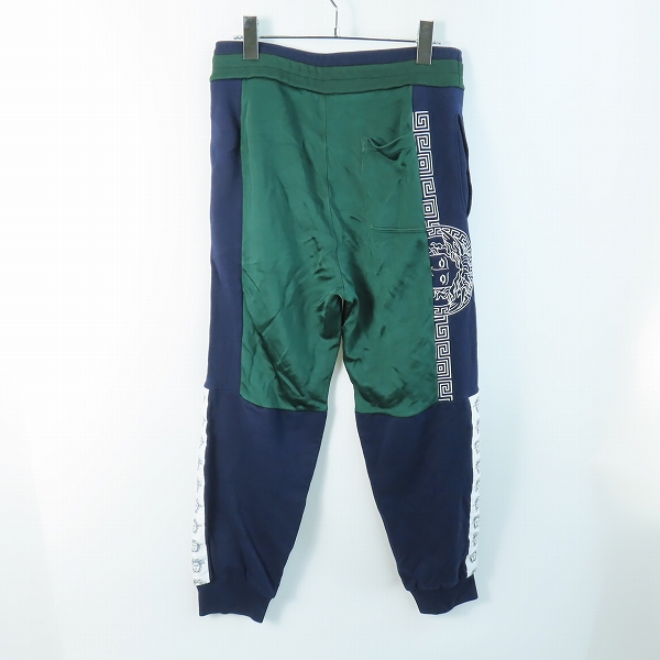 実際に弊社で買取させて頂いたVERSACE/ヴェルサーチ メデューサ ロゴ トラック パンツ A84841/Sの画像 1枚目