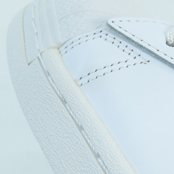 実際に弊社で買取させて頂いたBEAMS×adidas/ビームス×アディダス WMNS SUPERSTAR “White/Matt Silver”  スーパースター GZ3096 28.0の画像 6枚目