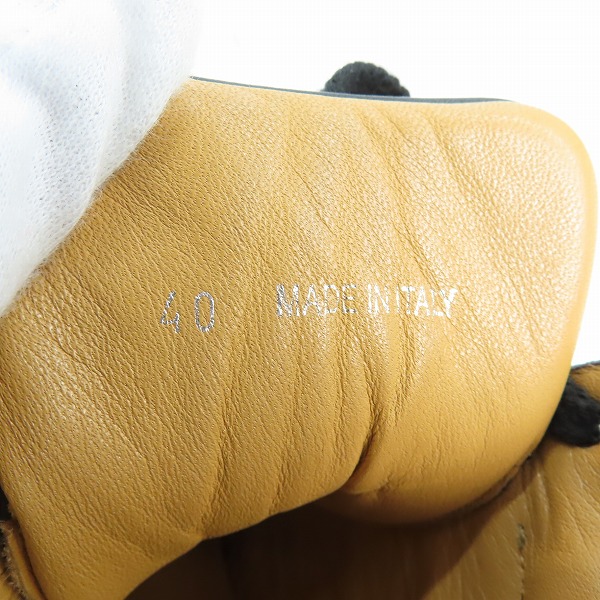 実際に弊社で買取させて頂いたJIMMY CHOO/ジミーチュウ スタースタッズ ハイカットスニーカー ブラック/40の画像 5枚目