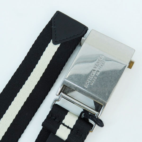 実際に弊社で買取させて頂いた【未使用】BOTTEGA VENETA/ボッテガヴェネタ リボンストラップ ボーダー ライン ベルト 629663 VBWJ1 1221の画像 1枚目