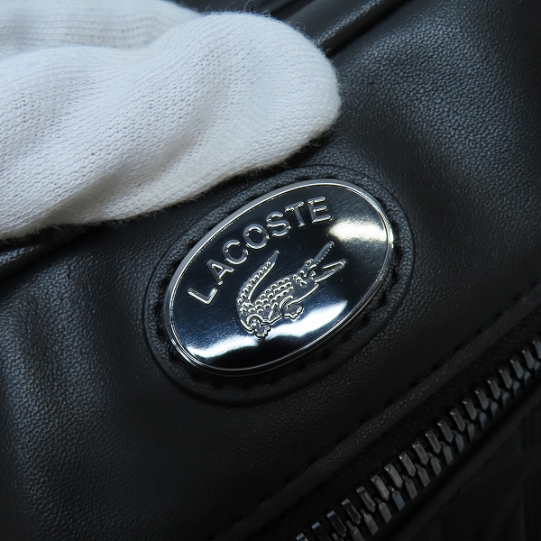 実際に弊社で買取させて頂いたLACOSTE/ラコステ  レザーモノグラムプリントショルダーポーチ/バッグ NH4398MRの画像 5枚目