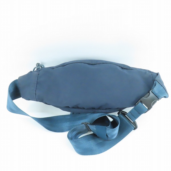 実際に弊社で買取させて頂いたBRIEFING/ブリーフィング TRIPOD/トライポッド ボディバッグ ネイビーの画像 1枚目