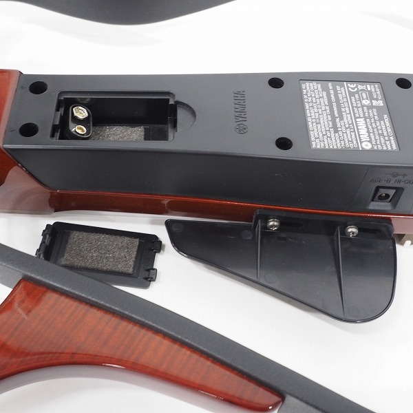 実際に弊社で買取させて頂いた★YAMAHA/ヤマハ  SLG-110N/SLG110N サイレントギター クラシックギター 専用ソフトケース付 の画像 8枚目