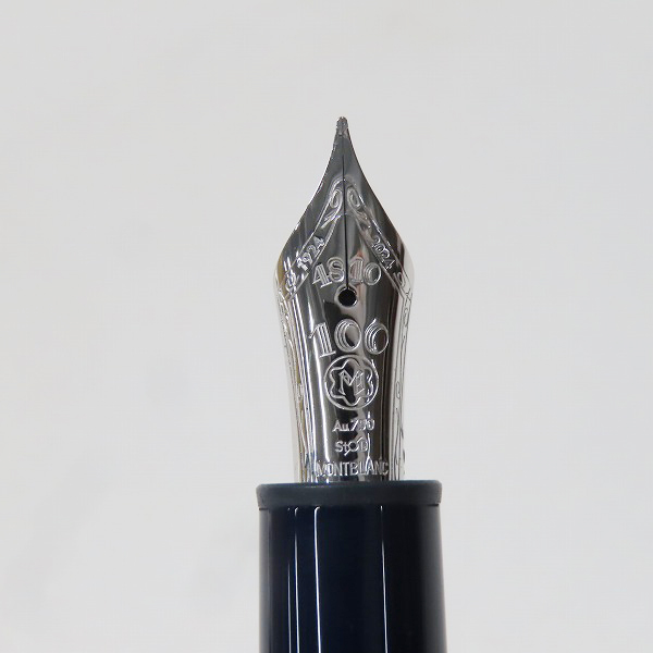 実際に弊社で買取させて頂いたMontBlanc/モンブラン 100周年 マイスターシュテュック ジ オリジン コレクション ドゥエ ル・グラン 万年筆 F/Au750の画像 1枚目