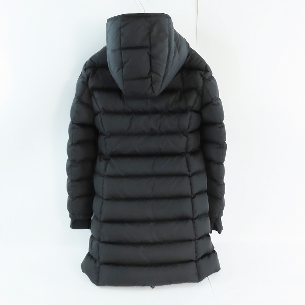 実際に弊社で買取させて頂いた【JPタグ】MONCLER/モンクレール BETULONG/ベチュロング ダウンコート E20934936505 C0063/1の画像 1枚目