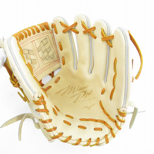実際に弊社で買取させて頂いたMIZUNO/ミズノ ミズノプロClassic  軟式グローブ 軟式用内野手用 1AJGR30013/9の画像 3枚目