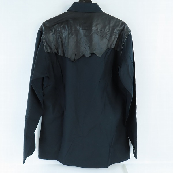 実際に弊社で買取させて頂いたmastermind JAPAN/マスターマインドジャパン レザー切替 長袖シャツ MH-SH1-02/Lの画像 1枚目