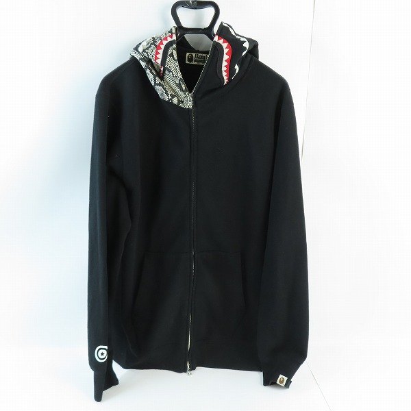 実際に弊社で買取させて頂いたA BATHING APE/アベイシングエイプ WGM SHARK FULL ZIP HOODIE/シャーク タイガー パーカー/XXL