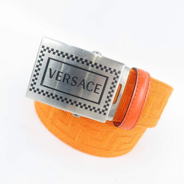 実際に弊社で買取させて頂いたGIANNI VERSACE/ヴェルサーチ バックル付きベルト ブラック 95/38