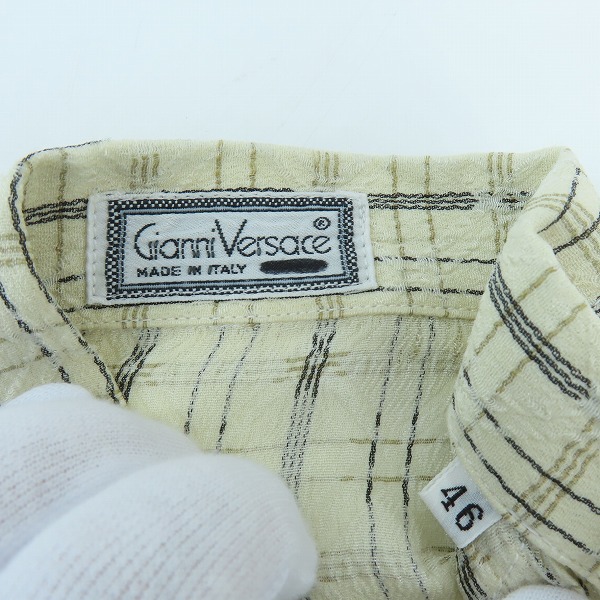 実際に弊社で買取させて頂いたGIANNI VERSACE/ジャンニヴェルサーチ 総柄 半袖 シャツ/46の画像 2枚目