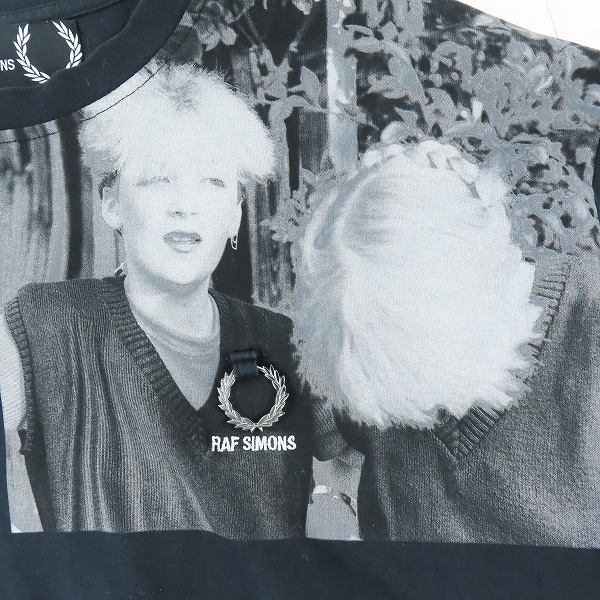 実際に弊社で買取させて頂いたFred Perry×Raf Simons/フレッドペリー×ラフシモンズ フォトプリント Tシャツ /Mの画像 3枚目