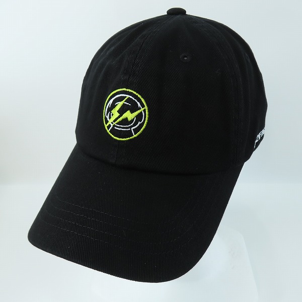 実際に弊社で買取させて頂いた(1)【未使用】FRAGMENT DESIGN フラグメントデザイン ×BT21 BT21FRGMT CAP COOKY ブラック×イエロー