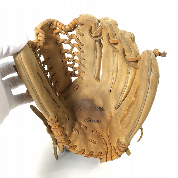 実際に弊社で買取させて頂いたMIZUNO/ミズノ Professional/プロフェッショナル 軟式 外野手用 野球グローブの画像 3枚目