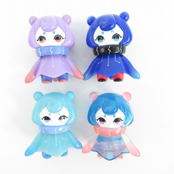 実際に弊社で買取させて頂いたメディコム・トイ VAG 日ノ元重工 海洋探査ロボット HAKURO SERIES 30.5 デンシコダコ フィギュア 4点セット