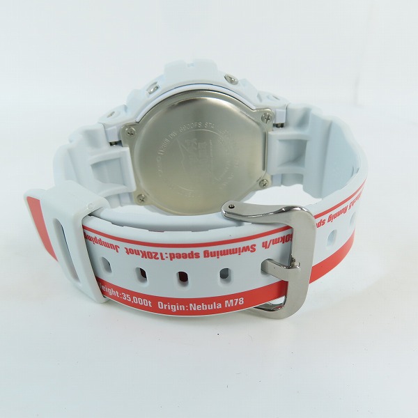 実際に弊社で買取させて頂いたG-SHOCK/G-ショック ウルトラマン誕生40周年記念 DW-6900FS【動作未確認】の画像 2枚目