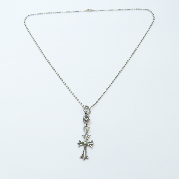 実際に弊社で買取させて頂いたCHROME HEARTS/クロムハーツ 1ボール タイニーCHクロス チャーム 純正ボールチェーン付きの画像 9枚目