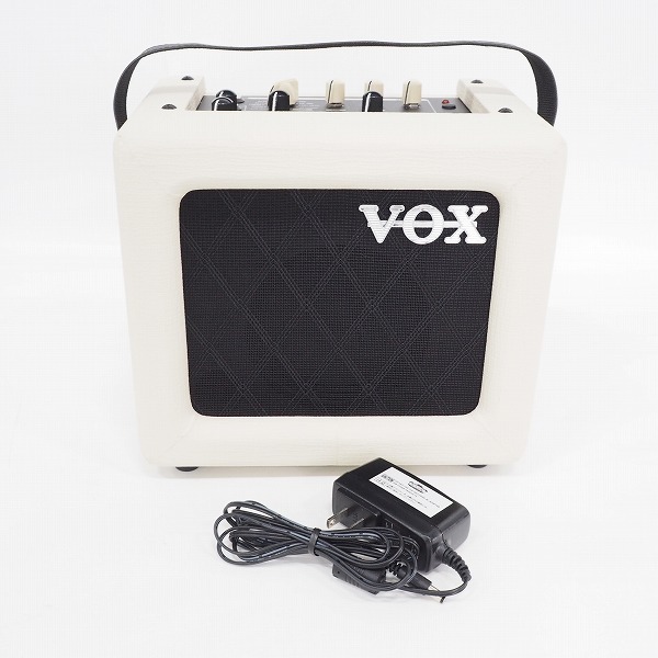 実際に弊社で買取させて頂いたVOX/ヴォックス MINI3-G2 小型ギターアンプ 自宅練習用 コンボアンプ ACアダプター付【動作確認済】