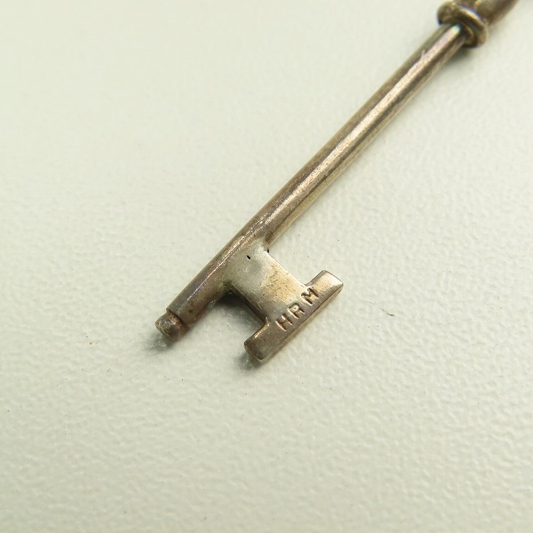 実際に弊社で買取させて頂いたHOLLYWOOD RANCH MARKET/ハリウッドランチマーケット 鍵モチーフ シルバー ペンダントトップの画像 4枚目