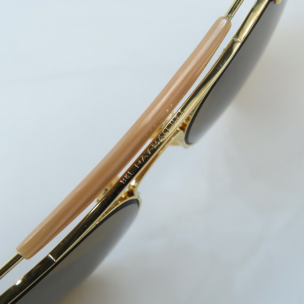 実際に弊社で買取させて頂いたRay-Ban/レイバン B&L/ボシュロム社製 ティアドロップ サングラス の画像 4枚目