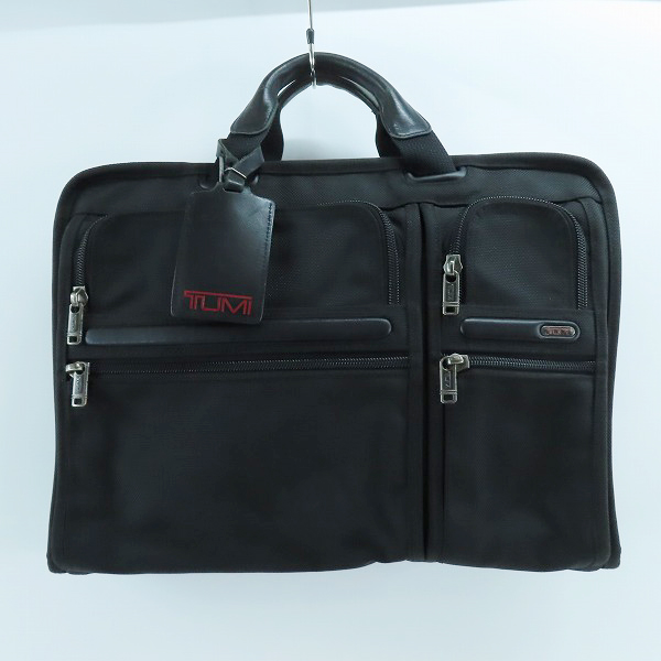 実際に弊社で買取させて頂いたTUMI/トゥミ G4.4 コンパクト ラージ スクリーン コンピュータ ブリーフケース 26114D4