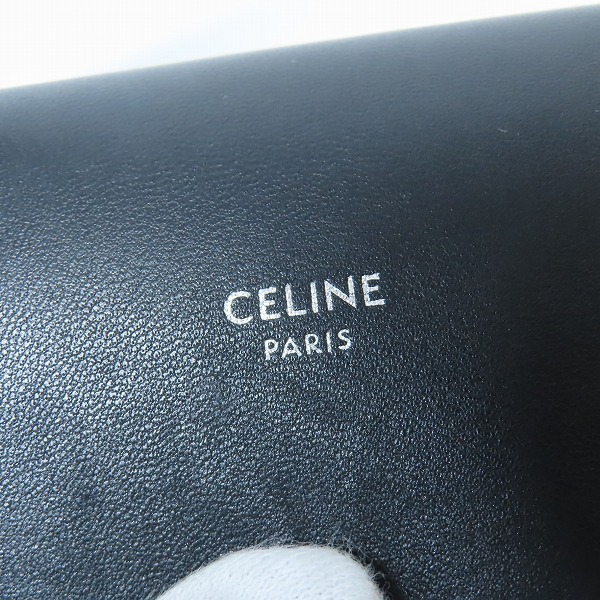 実際に弊社で買取させて頂いたCELINE/セリーヌ モバイルポーチ フォンショルダー トリオンフ ブラック 10G332CQD.38SIの画像 4枚目